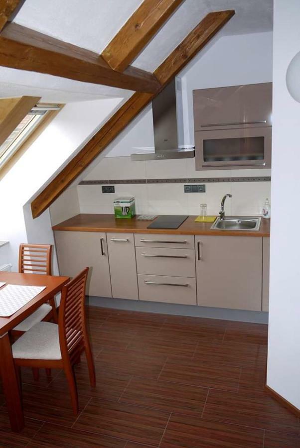 Domecek Milevsko Hotel Luaran gambar