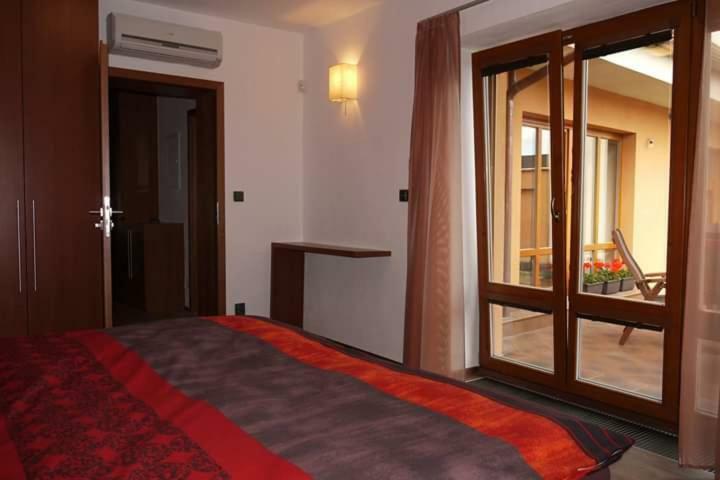 Domecek Milevsko Hotel Luaran gambar